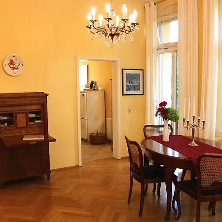 Apartment Elbvilla Dresden