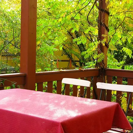Apartment Elbvilla